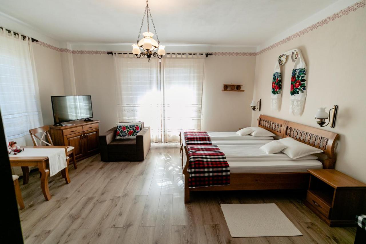 Glodeanca Hotel Ngoại thất bức ảnh